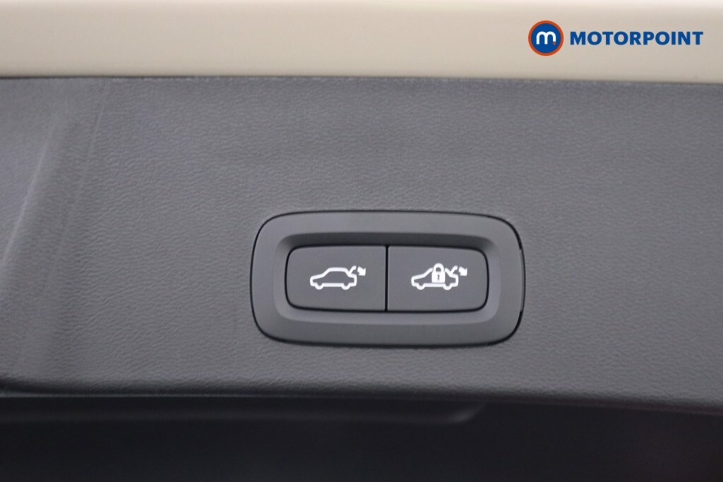 Used Volvo XC40 2024 for sale - 78207199: Photo 31