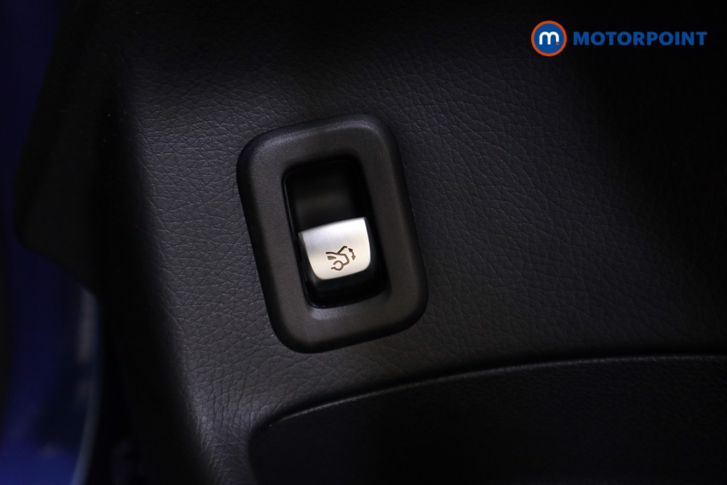 Used Mercedes-Benz EQC 2023 for sale - 77340360: Photo 19