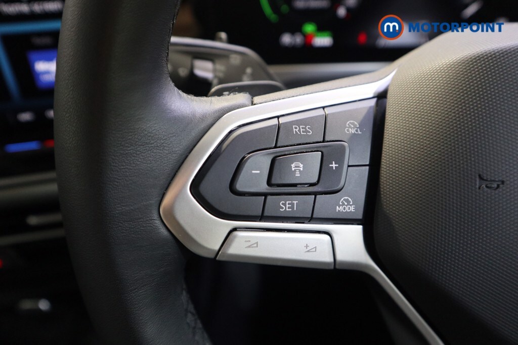 Used Volkswagen Passat 2025 for sale - 77715705: Photo 11