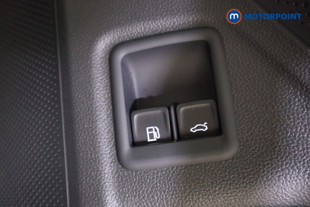 Used Volkswagen Passat 2025 for sale - 77715705: Photo 20