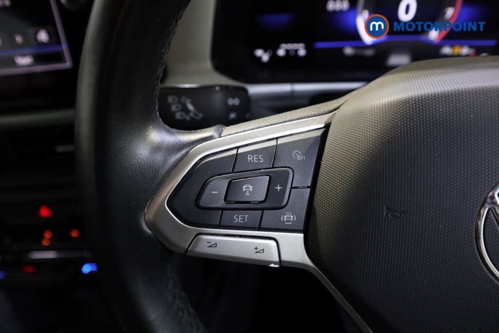 Used Volkswagen T-Roc 2022 for sale - 77211228: Photo 11