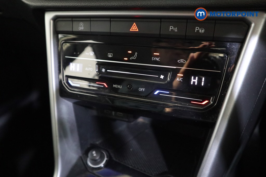 Used Volkswagen T-Roc 2022 for sale - 77211228: Photo 15