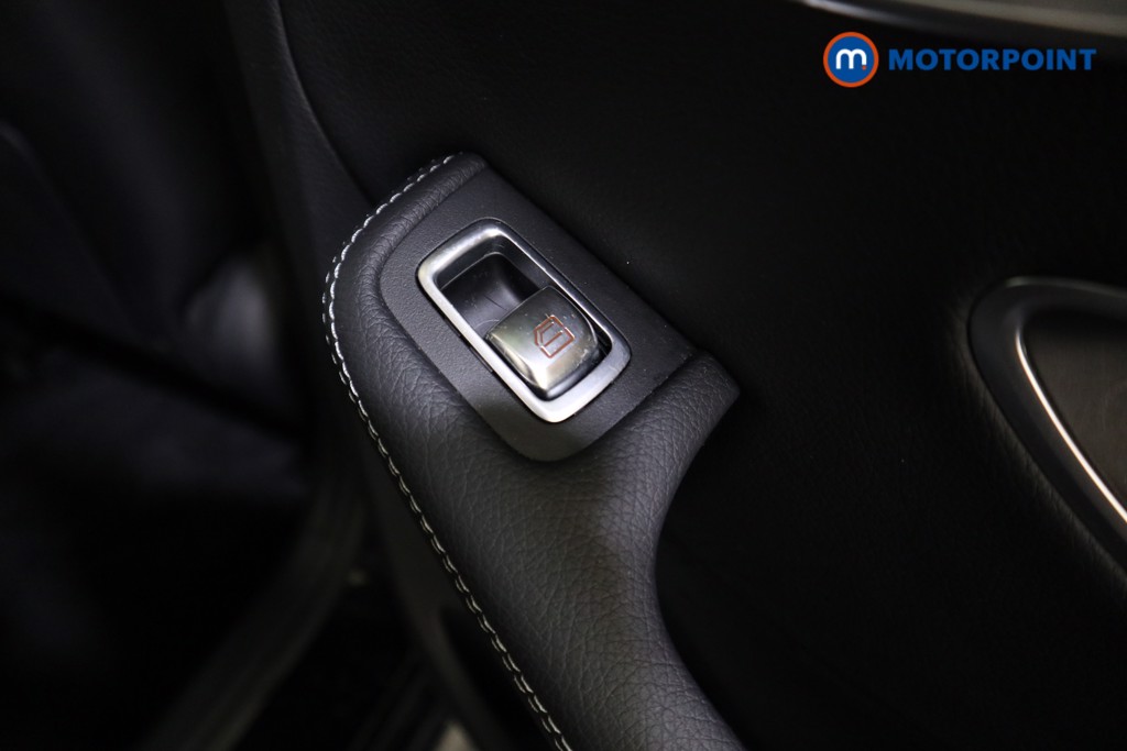 Used Mercedes-Benz C Class 2019 for sale - 77533573: Photo 31