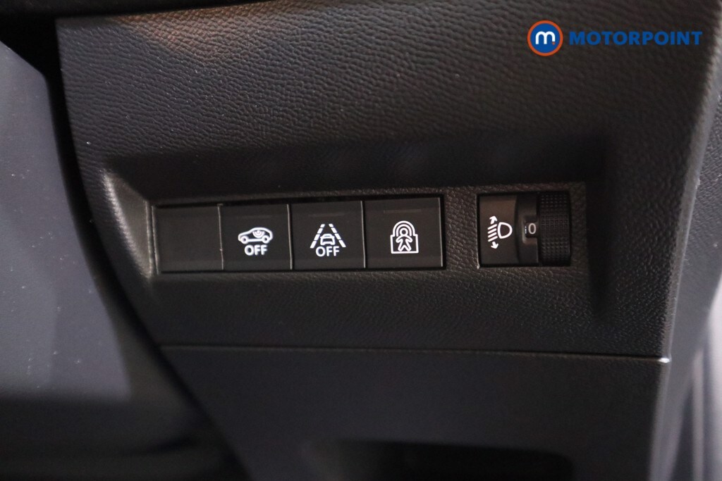 Used Peugeot 208 2020 for sale - 76949242: Photo 18