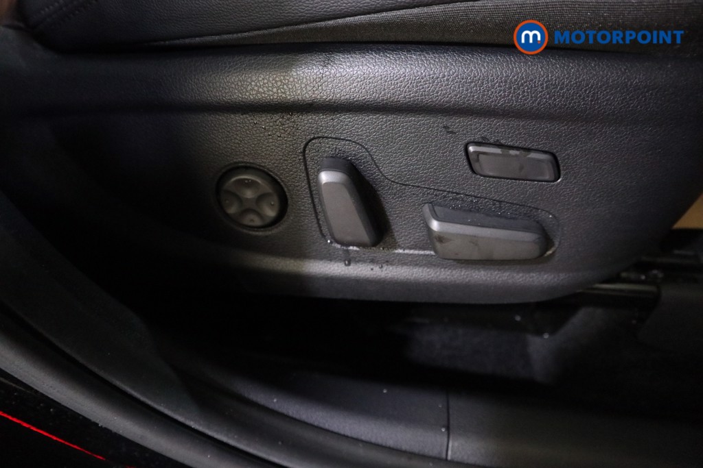 Used Hyundai Santa Fe 2019 for sale - 76718347: Photo 19