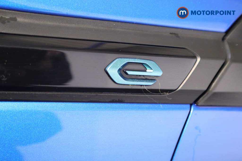 Used Peugeot 2008 2023 for sale - 76949230: Photo 38