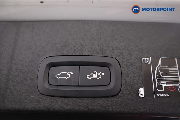 Used Volvo XC40 2021 for sale - 76235076: Photo 22