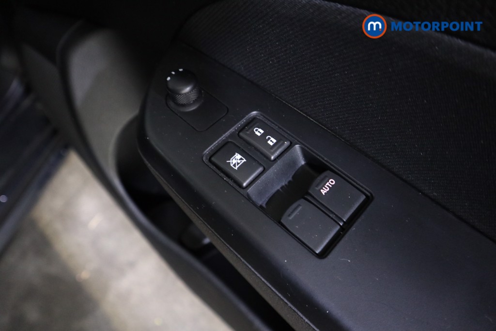 Used Suzuki Swift 2017 for sale - 77187245: Photo 19