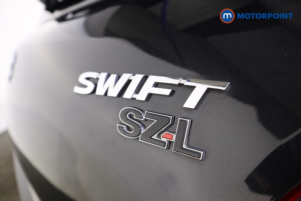 Used Suzuki Swift 2017 for sale - 77187245: Photo 30