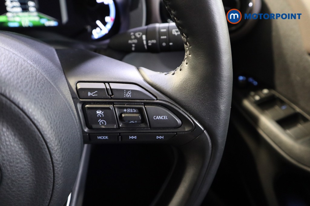 Used Toyota Yaris Cross 2024 for sale - 77966099: Photo 12