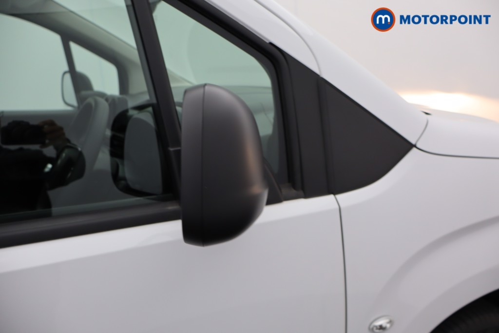 Used Citroen Berlingo 2025 for sale - 77045947: Photo 21