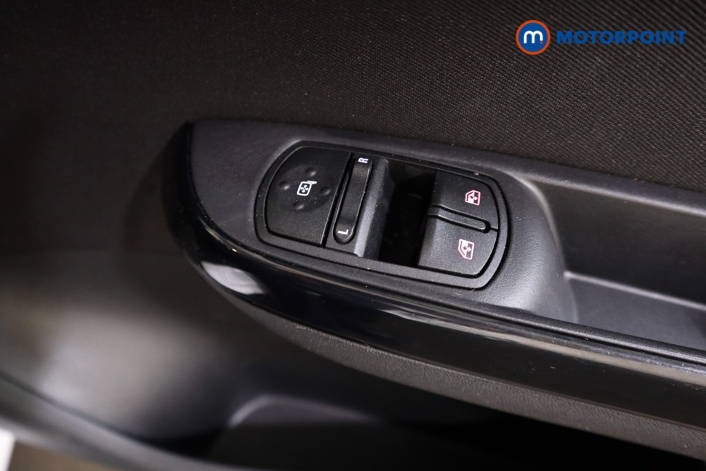 Used Vauxhall Corsa 2018 for sale - 76143354: Photo 18