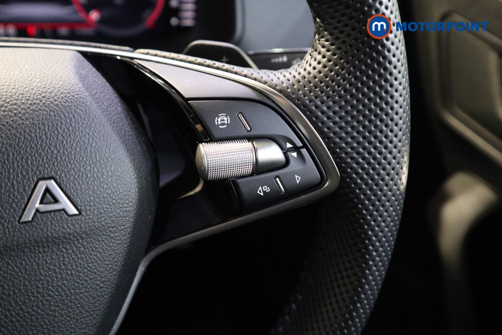 Used Skoda Karoq 2025 for sale - 77878517: Photo 12