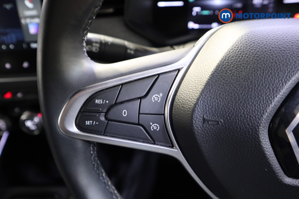 Used Renault Clio 2024 for sale - 77249016: Photo 11