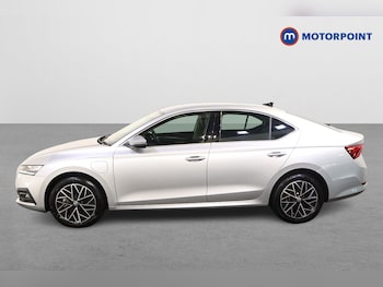 Used Skoda Octavia 2023 for sale - 76972247: Photo