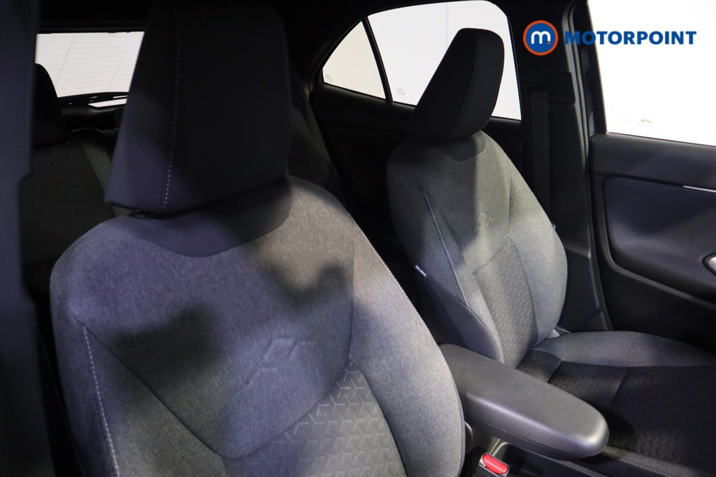 Used Toyota Yaris Cross 2023 for sale - 77136584: Photo 20