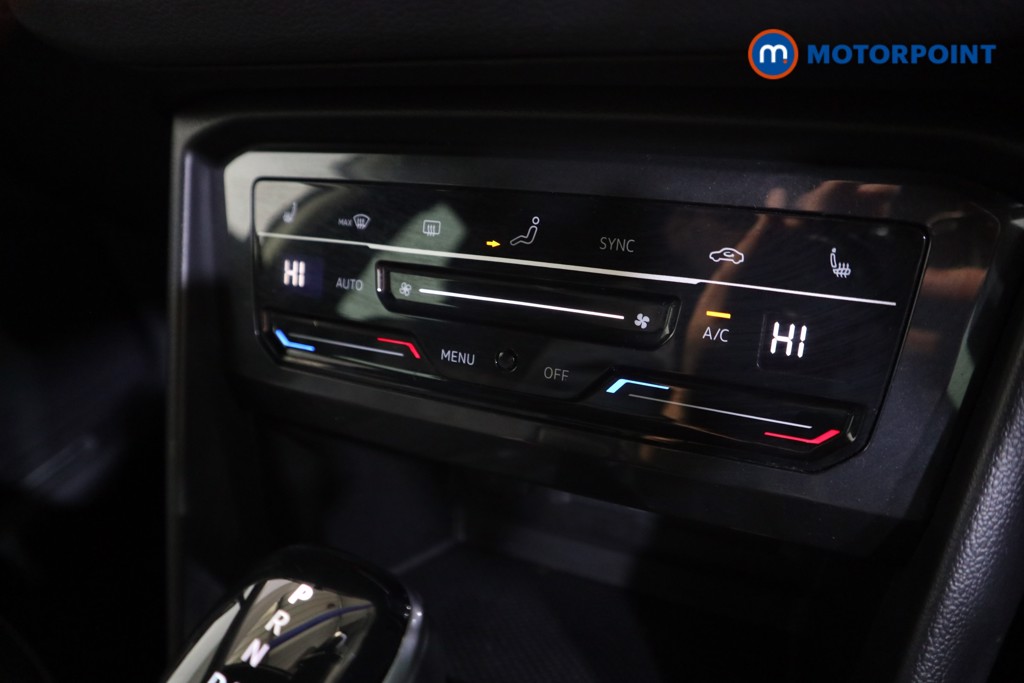 Used Volkswagen Tiguan 2021 for sale - 77407357: Photo 16