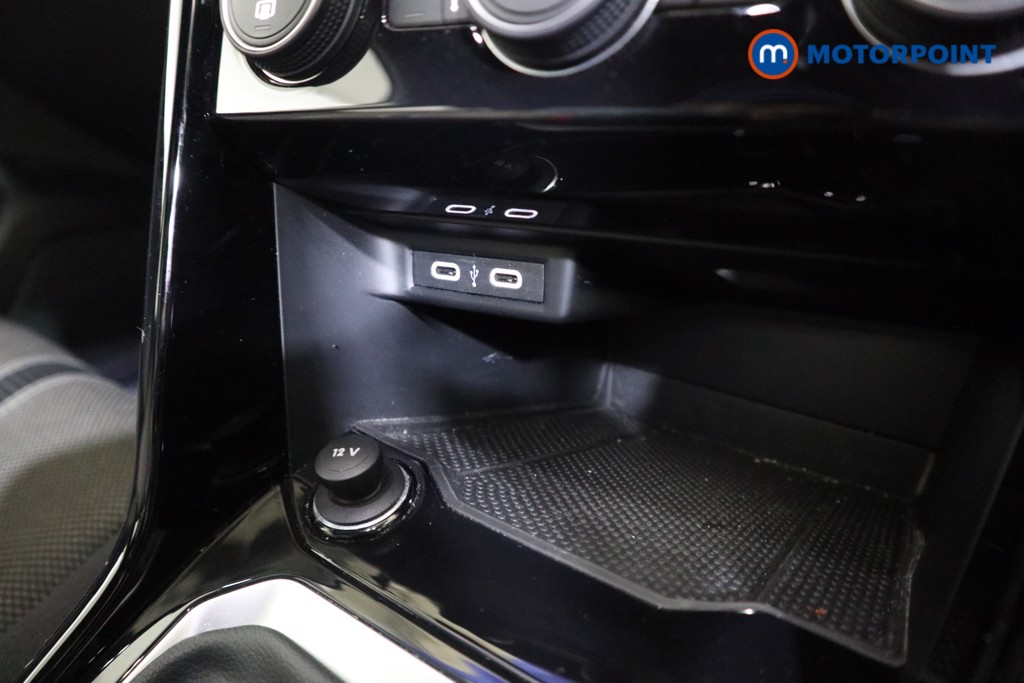 Used Volkswagen T-Roc 2021 for sale - 77071690: Photo 17