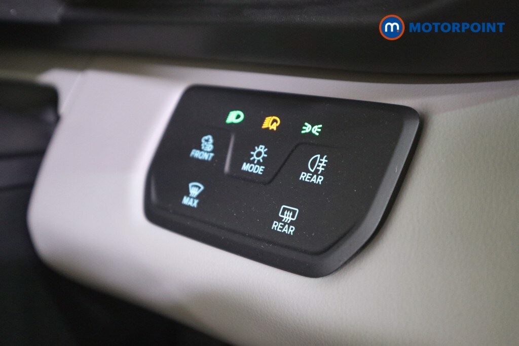 Used Ford Explorer 2025 for sale - 76628410: Photo 18