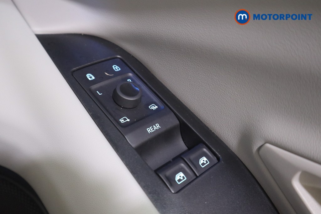 Used Ford Explorer 2025 for sale - 76628410: Photo 19