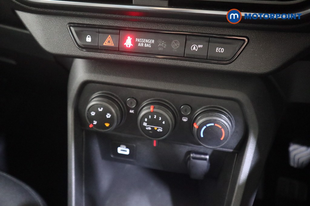 Used Dacia Sandero for sale - 77297900: Photo 15