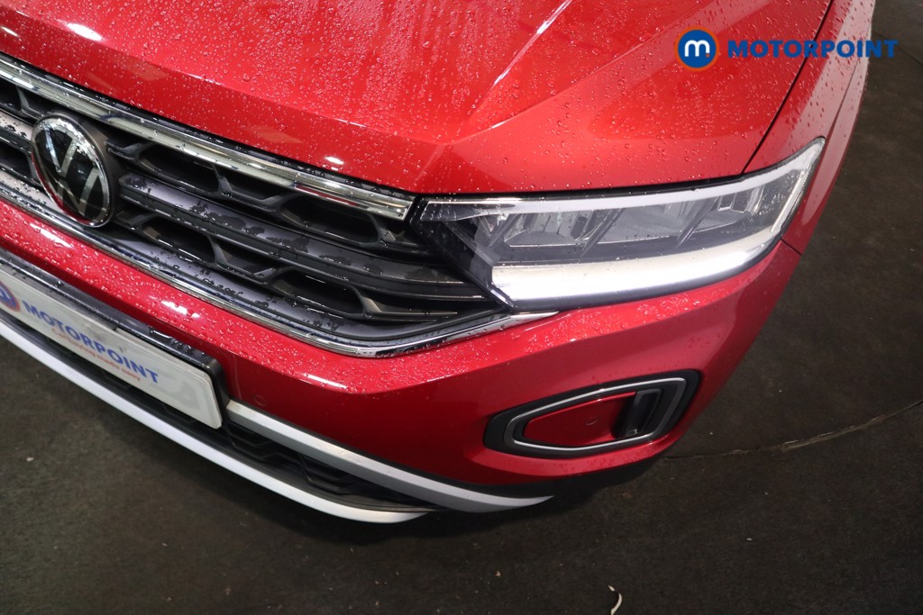 Used Volkswagen T-Roc 2023 for sale - 76739072: Photo 33