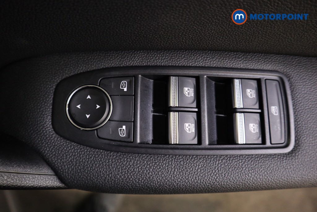 Used Renault Captur 2023 for sale - 76719675: Photo 17