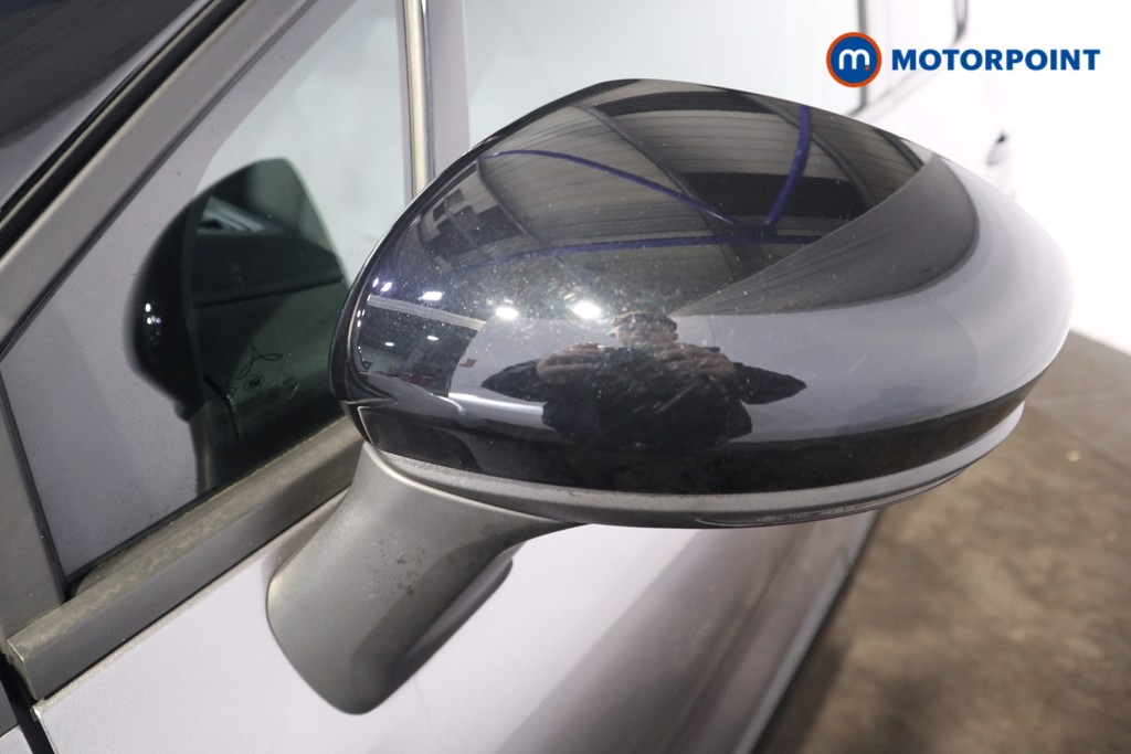 Used Renault Captur 2023 for sale - 76719675: Photo 32