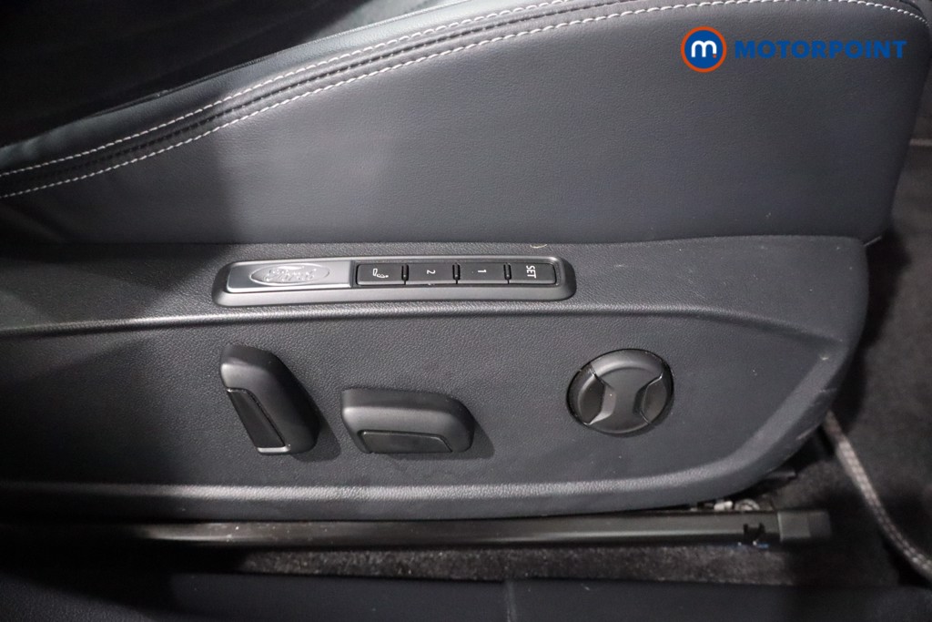 Used Ford Explorer 2025 for sale - 76405470: Photo 29