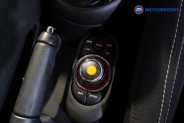 Used MINI Hatch 2019 for sale - 76278832: Photo 17