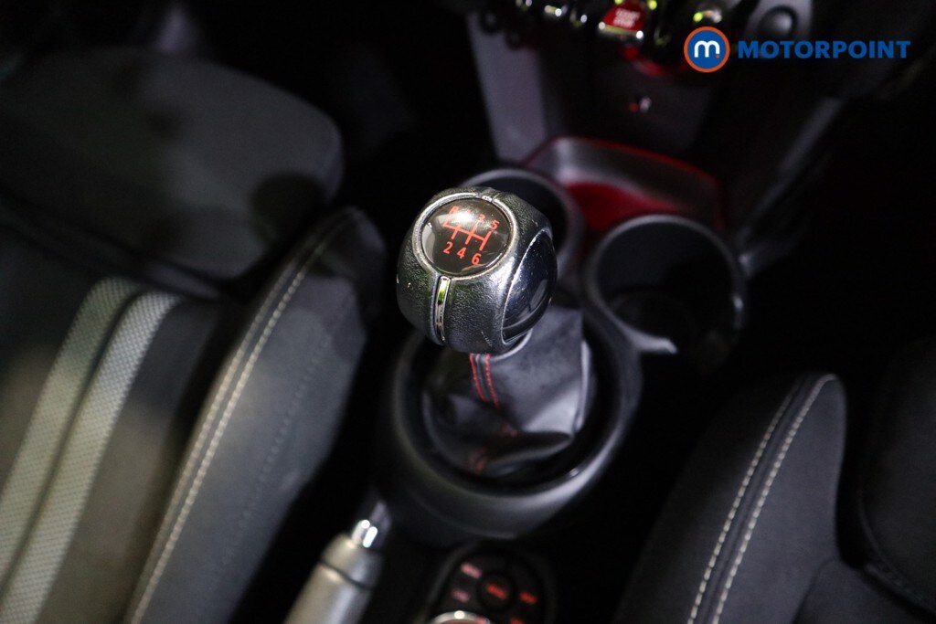 Used MINI Hatch 2019 for sale - 76278832: Photo 18