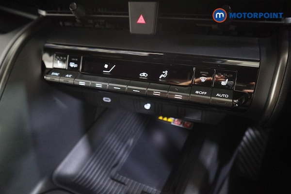 Used Toyota C-HR 2025 for sale - 76104924: Photo 15