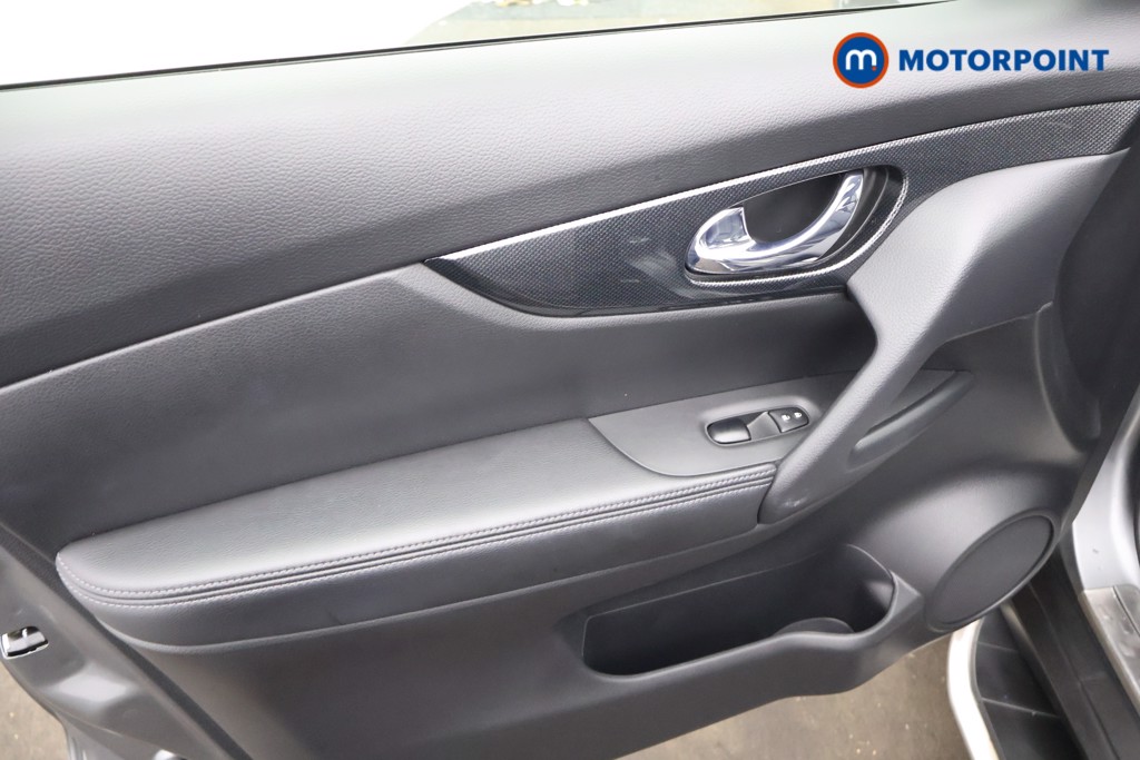 Used Nissan X-Trail 2016 for sale - 76568829: Photo 32