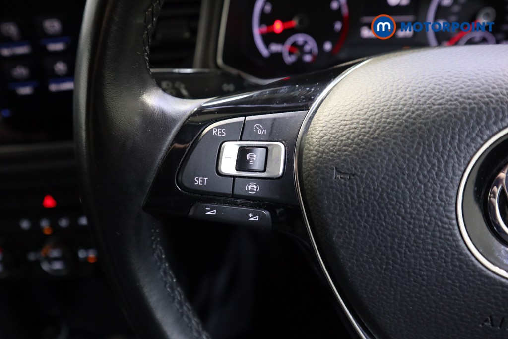 Used Volkswagen T-Roc 2019 for sale - 76949327: Photo 11