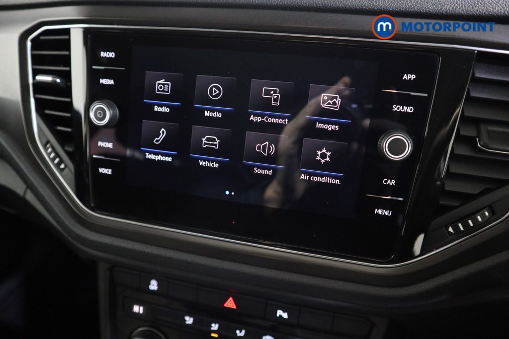 Used Volkswagen T-Roc 2019 for sale - 76949327: Photo 14