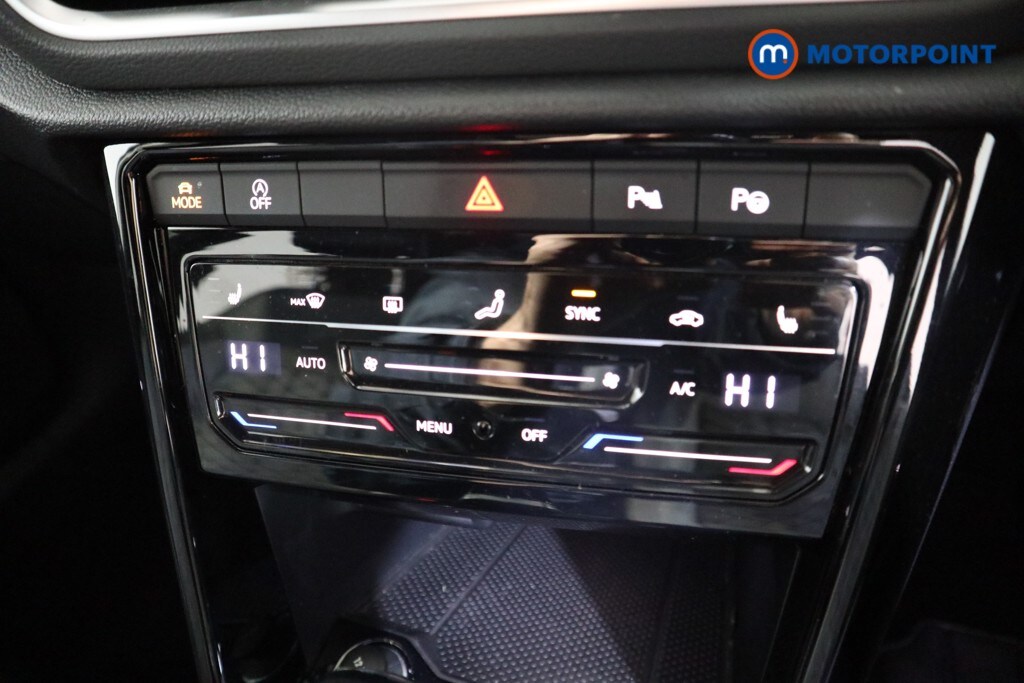 Used Volkswagen T-Roc 2023 for sale - 78095478: Photo 16