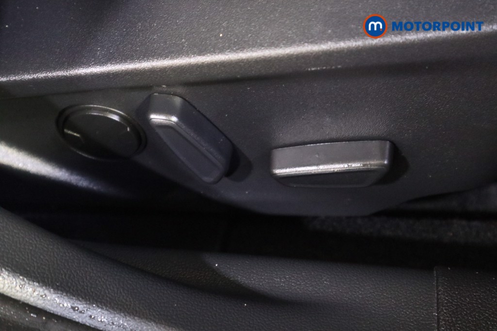 Used Ford Focus 2023 for sale - 76719715: Photo 17