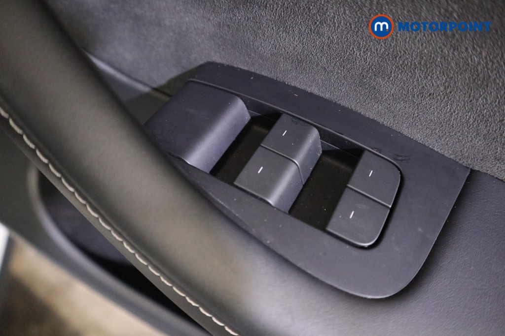 Used Tesla Model Y 2024 for sale - 78078400: Photo 24