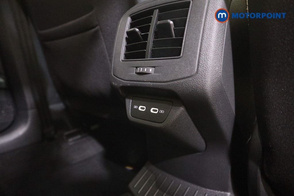 Used Volkswagen T-Roc 2022 for sale - 77845767: Photo 27