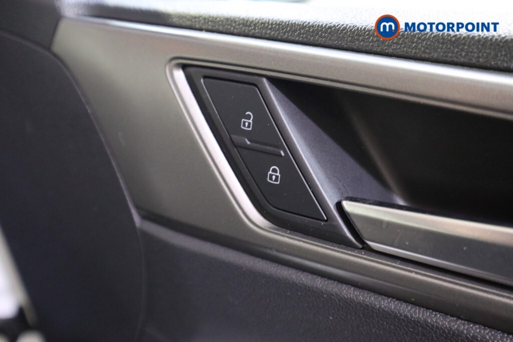 Used Volkswagen Polo 2019 for sale - 77918827: Photo 18