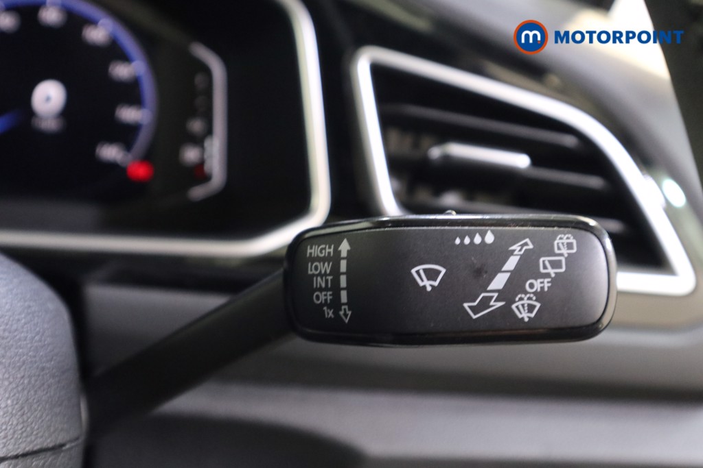 Used Volkswagen T-Roc 2023 for sale - 76710433: Photo 17