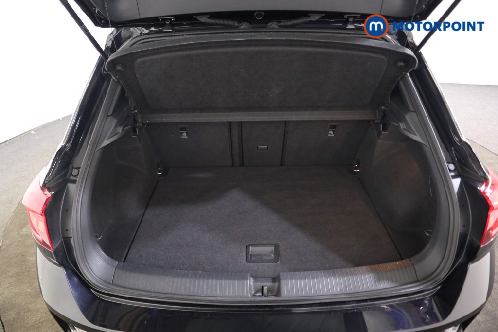 Used Volkswagen T-Roc 2023 for sale - 76710433: Photo 27