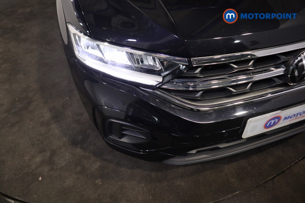 Used Volkswagen T-Roc 2023 for sale - 76710433: Photo 43