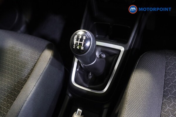 Used Suzuki Swift 2020 for sale - 76243401: Photo 16