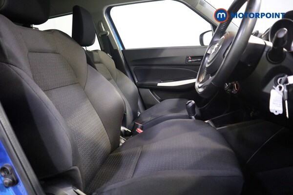 Used Suzuki Swift 2020 for sale - 76243401: Photo 19