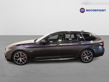 Used BMW 5 Series 2022 for sale - 75129382: Photo