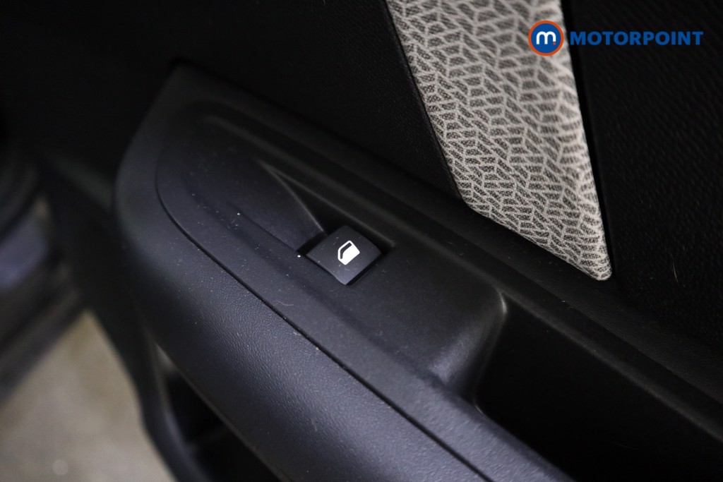 Used Citroen C4 2023 for sale - 77327037: Photo 25