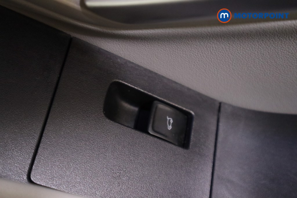 Used Ford Capri 2025 for sale - 77878568: Photo 23