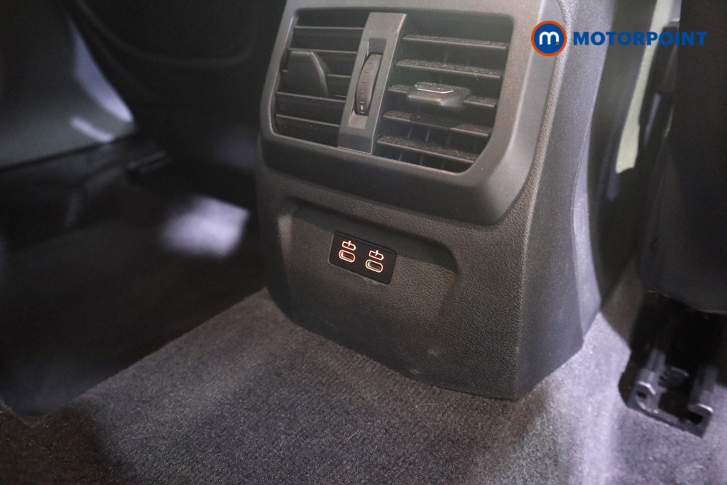 Used BMW 1 Series 2024 for sale - 76767223: Photo 27