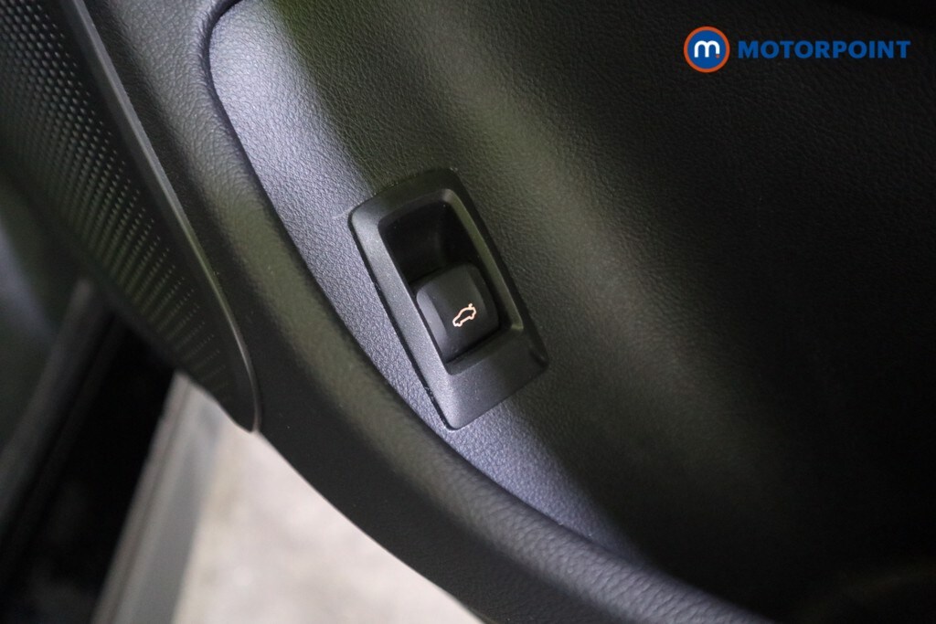 Used BMW i4 2022 for sale - 76222905: Photo 23